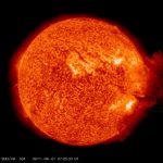 L'eruzione solare osservata da SDO il 7 Giugno 2011